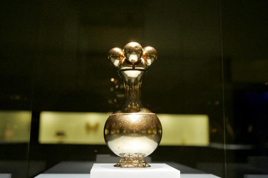 ��ͼ�����ױ��ǻƽ�������ڿ���